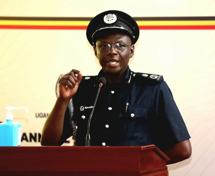 Drivers Urge Government to Improve Roads Before Enforcing Traffic Fines