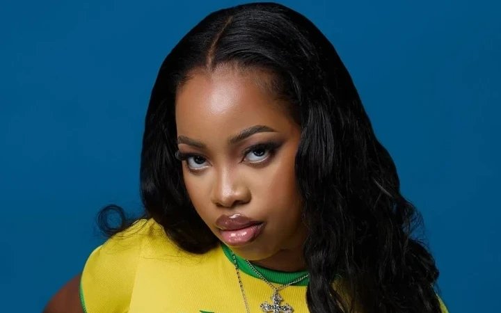 My Mother Didn’t Know I Was in a Thai Prison for a Year - Etania