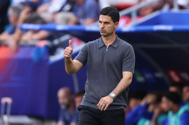 Man Utd 'target shock Hayden Hackney deal' with Michael Carrick pushing for Middlesbrough star